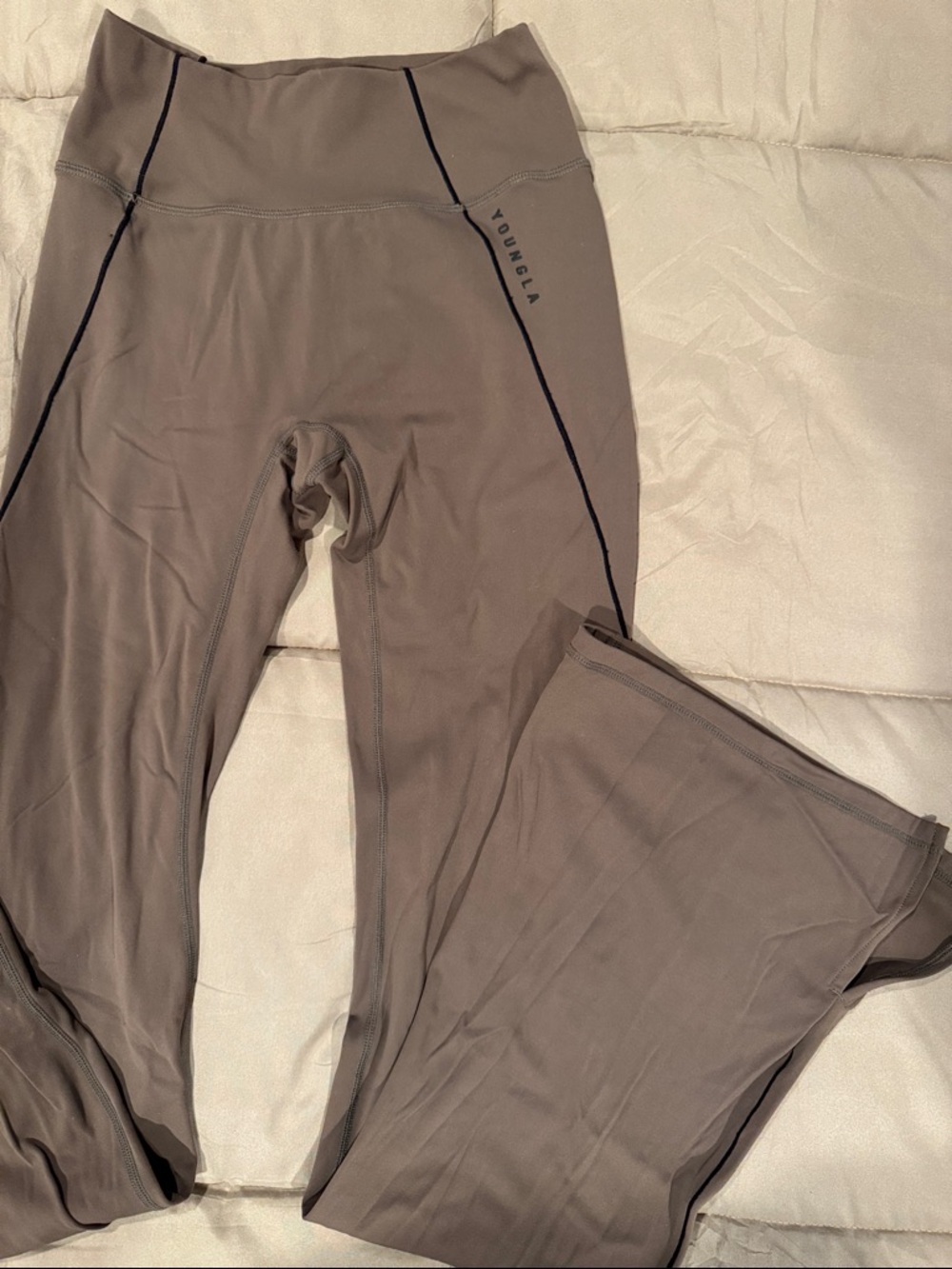 YoungLA Elevate Flare Leggings